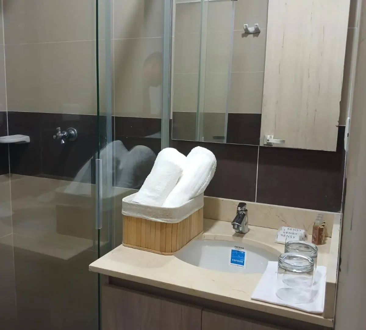 Privatunterkunft Jardin Imperial, Habitaciones Para Tu Disfrute Y Descanso En Apto Familiar Cartagena  Kolumbien